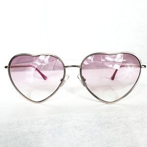 NWT Pink Ombre Heart Sunglasses